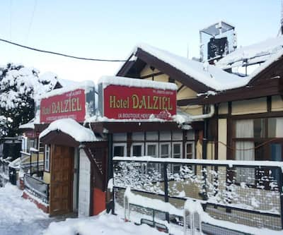 https://imgcld.yatra.com/ytimages/image/upload/t_hotel_yatra_city_desktop/v1432801582/Domestic Hotels/Hotels_Shimla/Hotel Dalziel/overview_winter.jpg